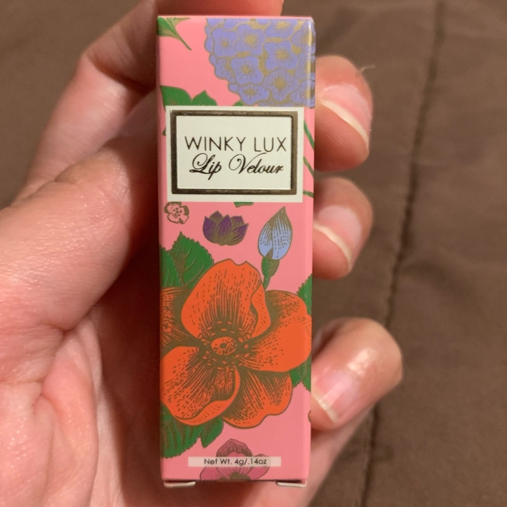 Winky Lux Lip Velour